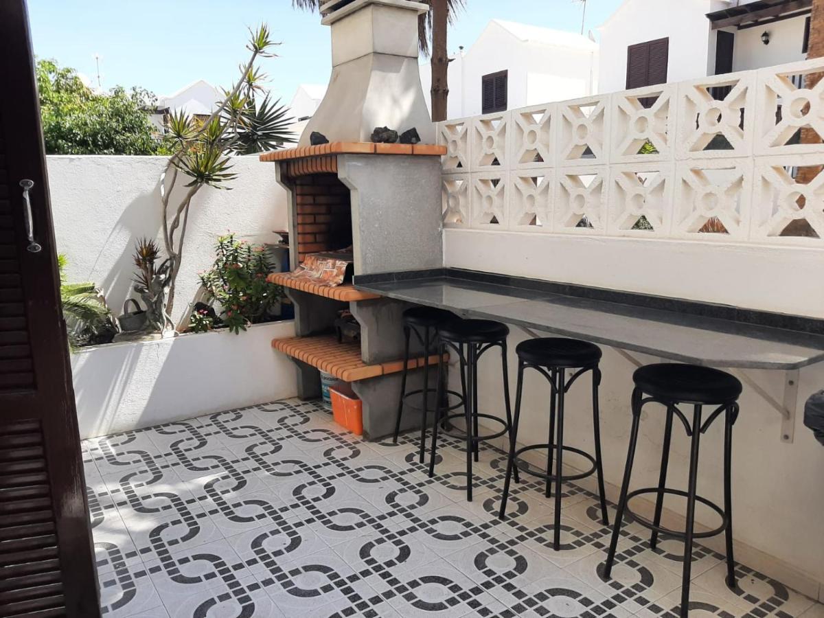 Apartamentos Playa Honda Мачер Экстерьер фото